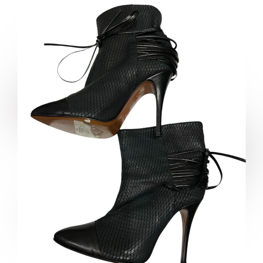 Iro booties - Picture 5 of 14